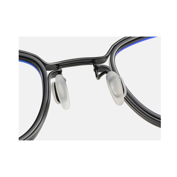 Charlie Pure Titanium Oval Eyeglass - Image 6
